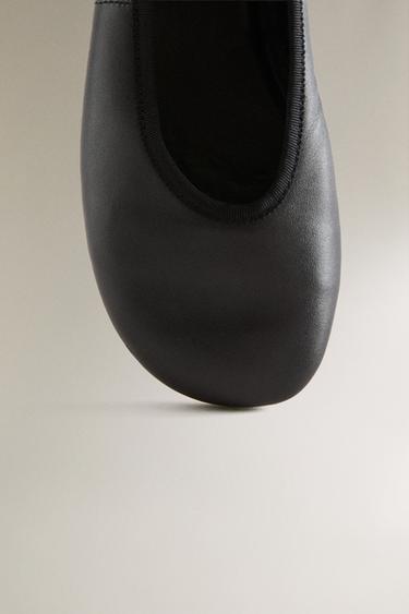 FLEXIBLE LEATHER BALLERINAS - Black by Zara - Image 4