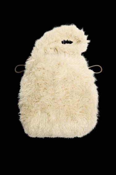 Zara FAUX FUR CROSSBODY BAG HARRY LAMBERT FOR ZARA x DISNEY - Ecru