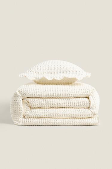 COUVRE-LIT ENFANT COTON BORD ONDULÉ - Crème de Zara - Image 0