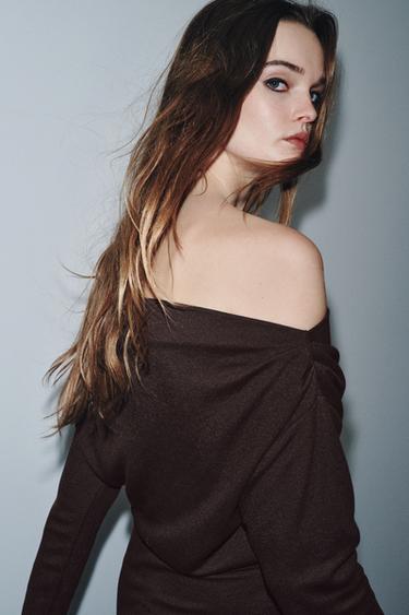 VESTIDO SOFT COM BROCHE - Marrom da Zara
