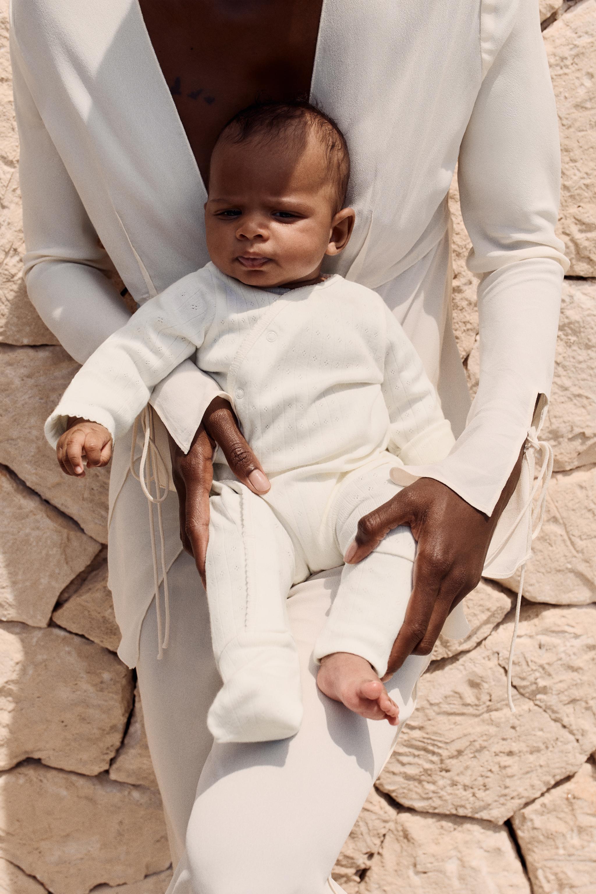 POINTELLE コンバーチブルフット付きロンパース - オフホワイト | ZARA