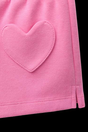 BERMUDA INTERLOCK BOLSILLOS CORAZÓN - Chicle de Zara