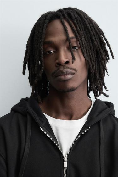 KAPUCNIS CIPZÁROS PULÓVER – Fekete a ZARA-tól