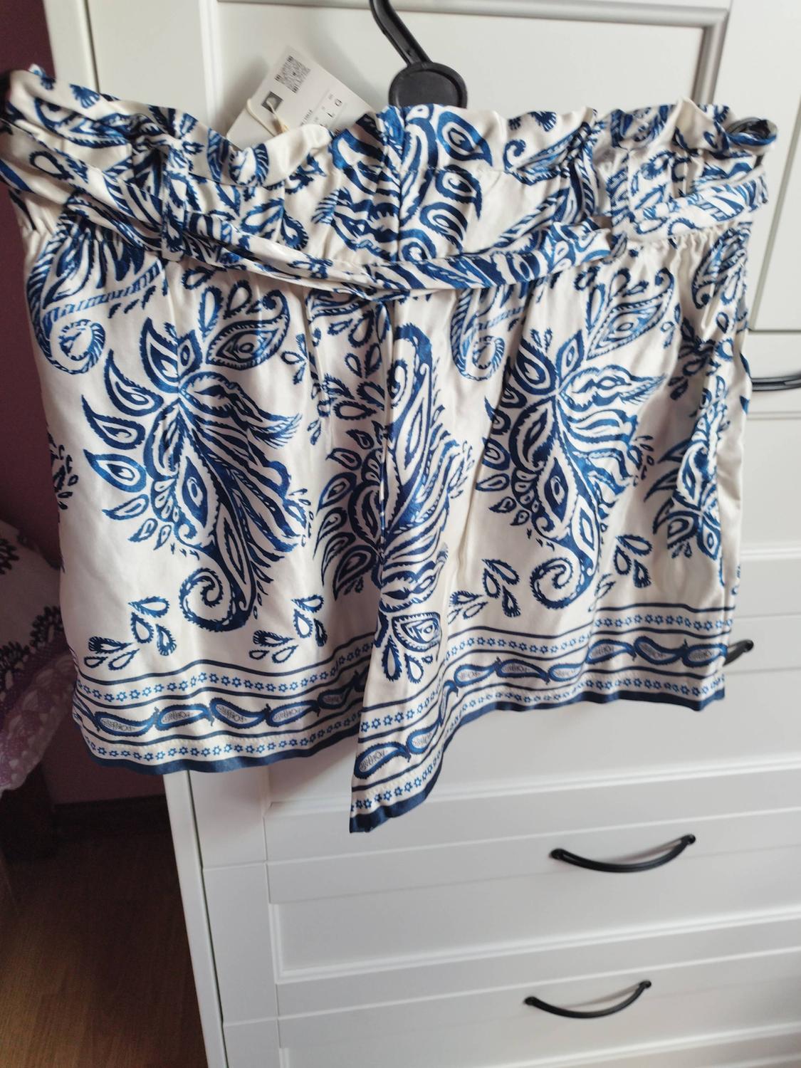 PRINTED SATIN PAPERBAG BERMUDA SHORTS - Image 4
