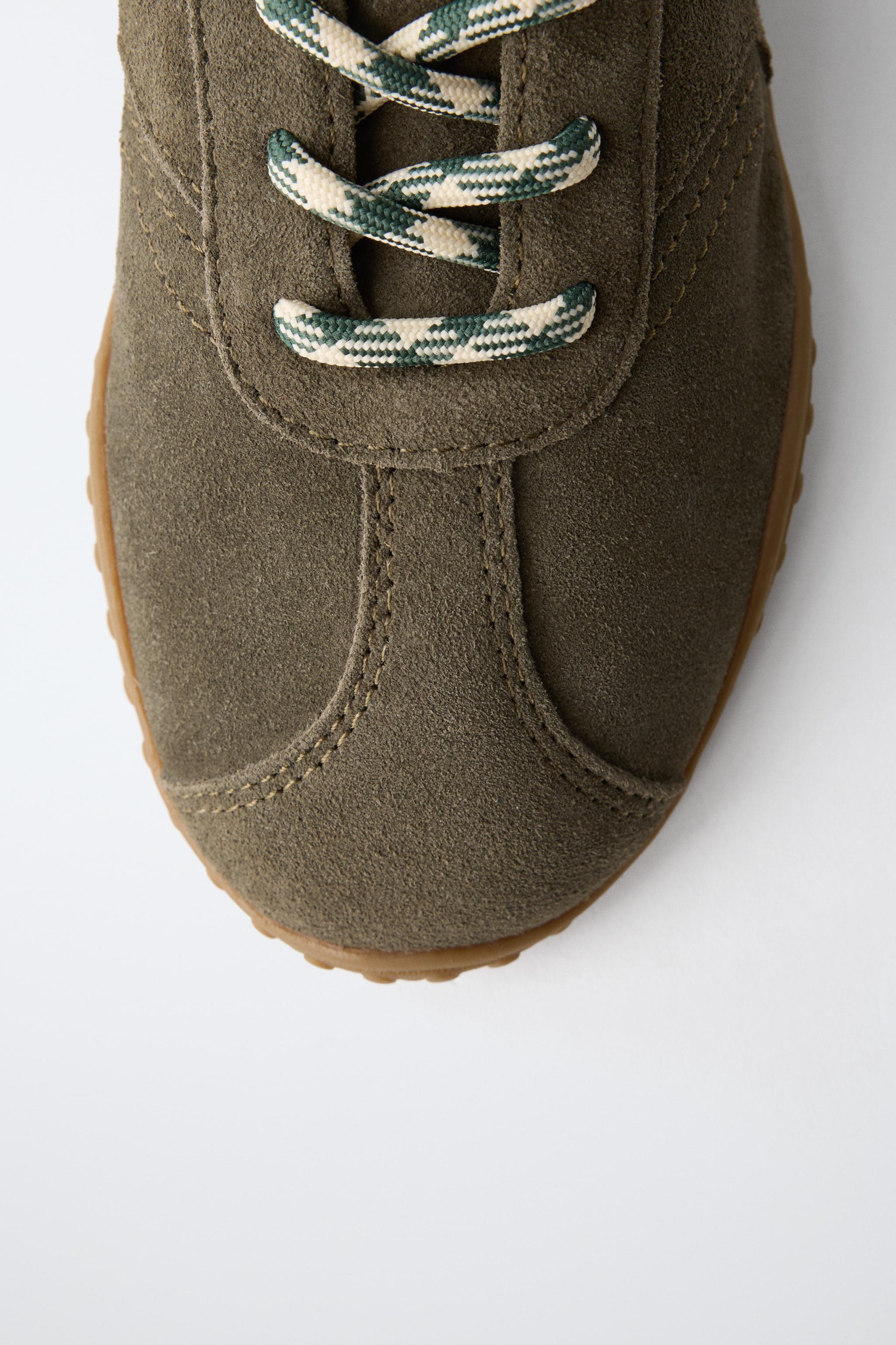 LEATHER LACE-UP SNEAKERS