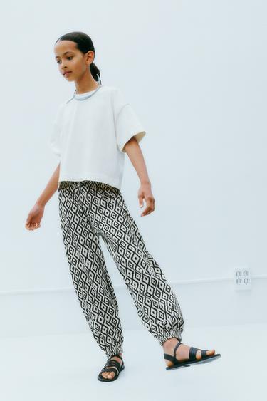 PRINTED TEXTURED BALLOON TROUSERS - Black by Zara - Image 4