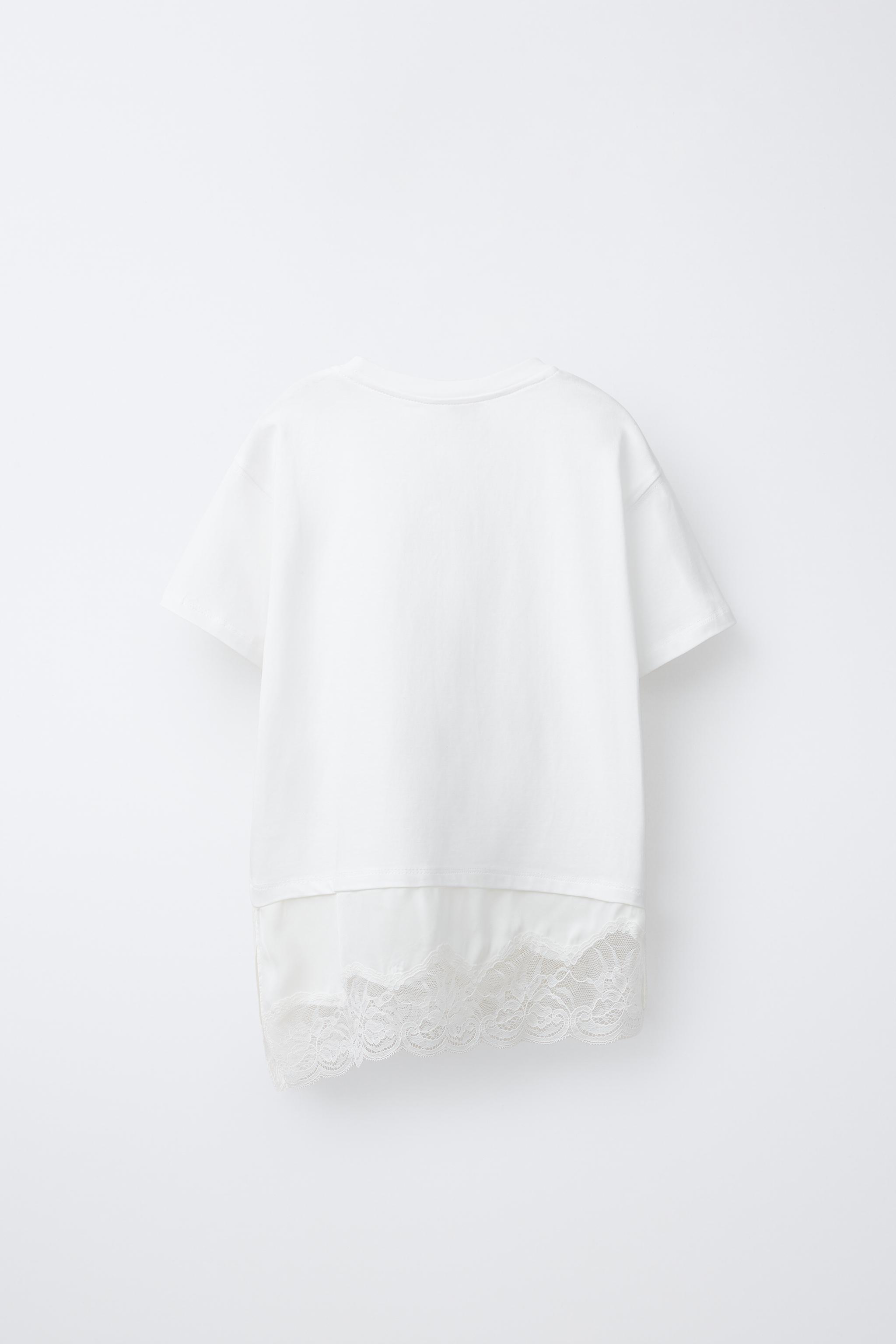 T-SHIRT EN MATIÈRES VARIÉES AVEC DENTELLE