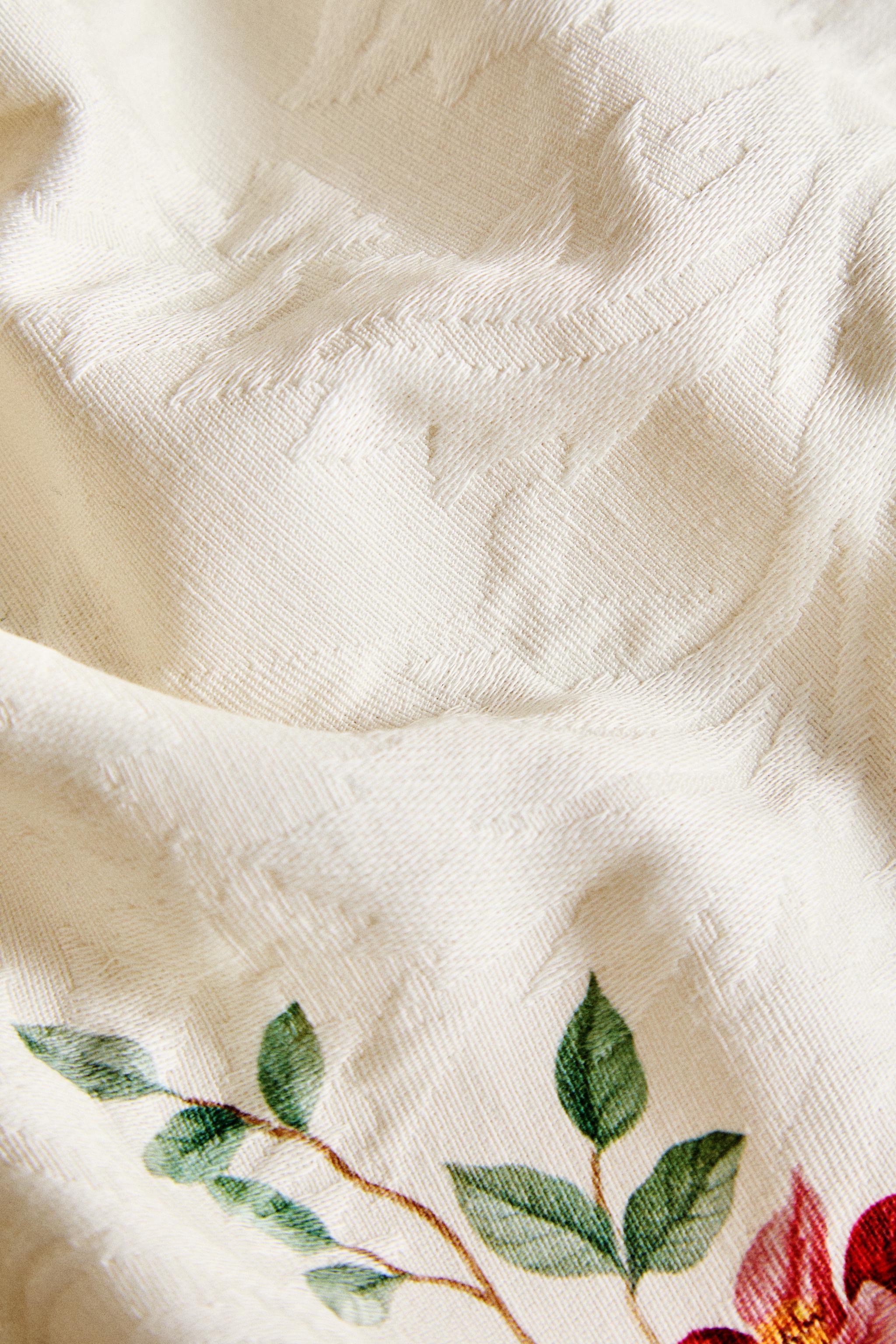 SET OF CHRISTMAS FLORAL JACQUARD NAPKINS (SET OF 2)