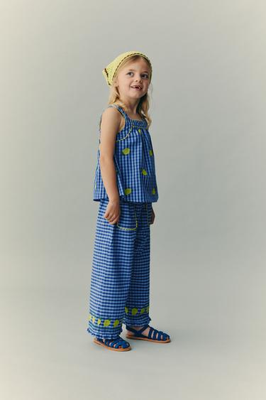 LOOK - Yellow by Zara