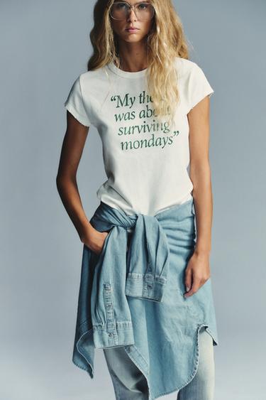 CAMISETA RÚSTICA TEXTO - Blanco / Verde de Zara