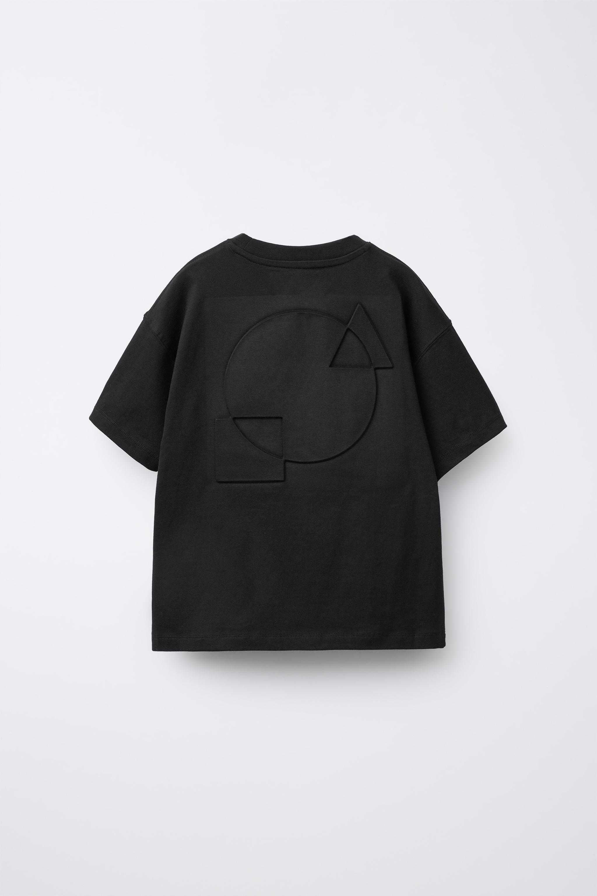 テキストレリーフTシャツ - ブラック | ZARA Japan / 日本