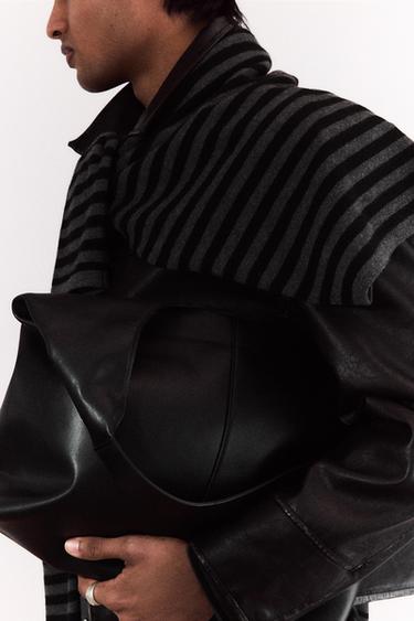 Zaras ENKEL SHOPPINGVÄSKA - Svart