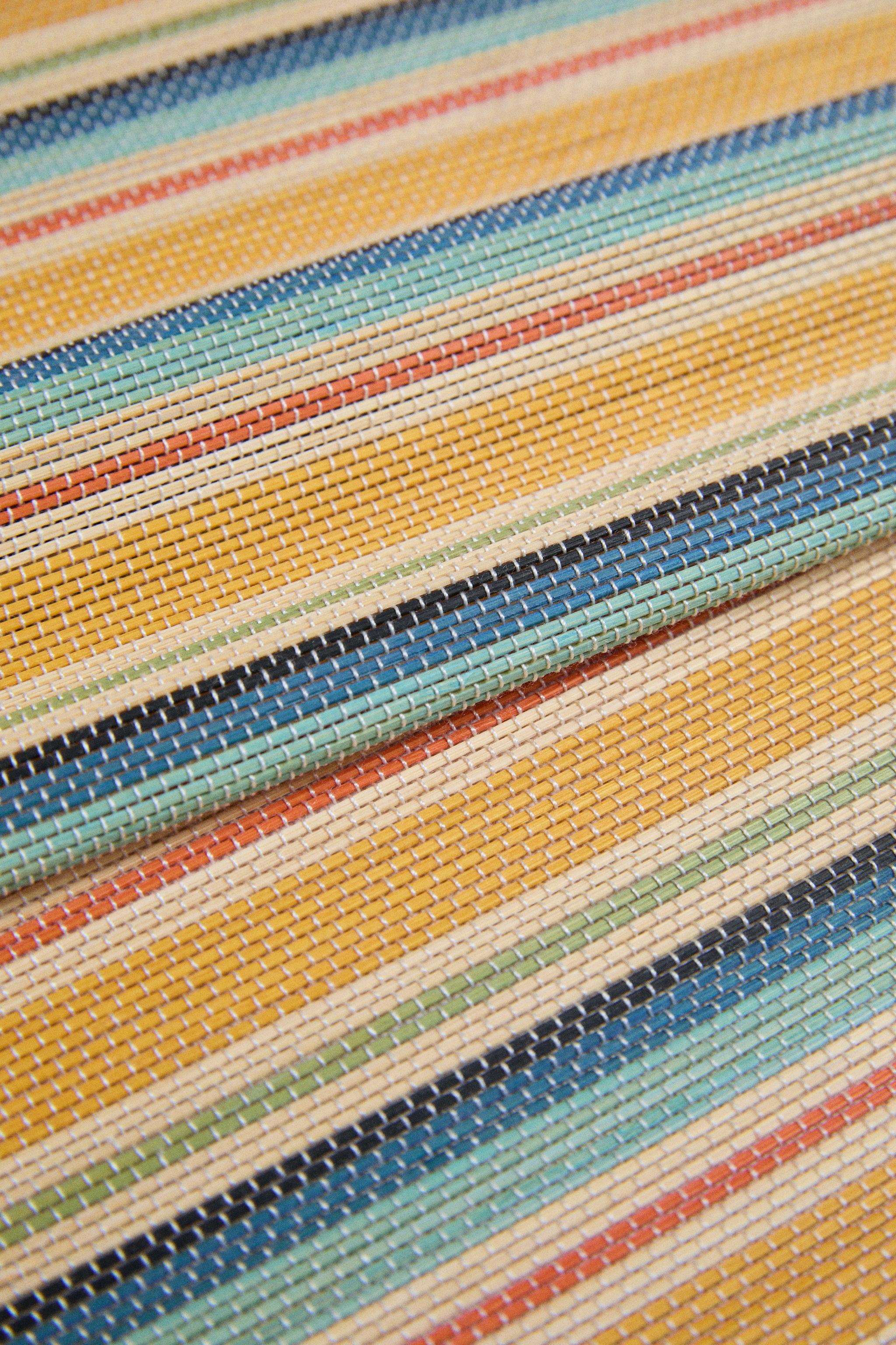 STRIPED BAMBOO PLACEMAT