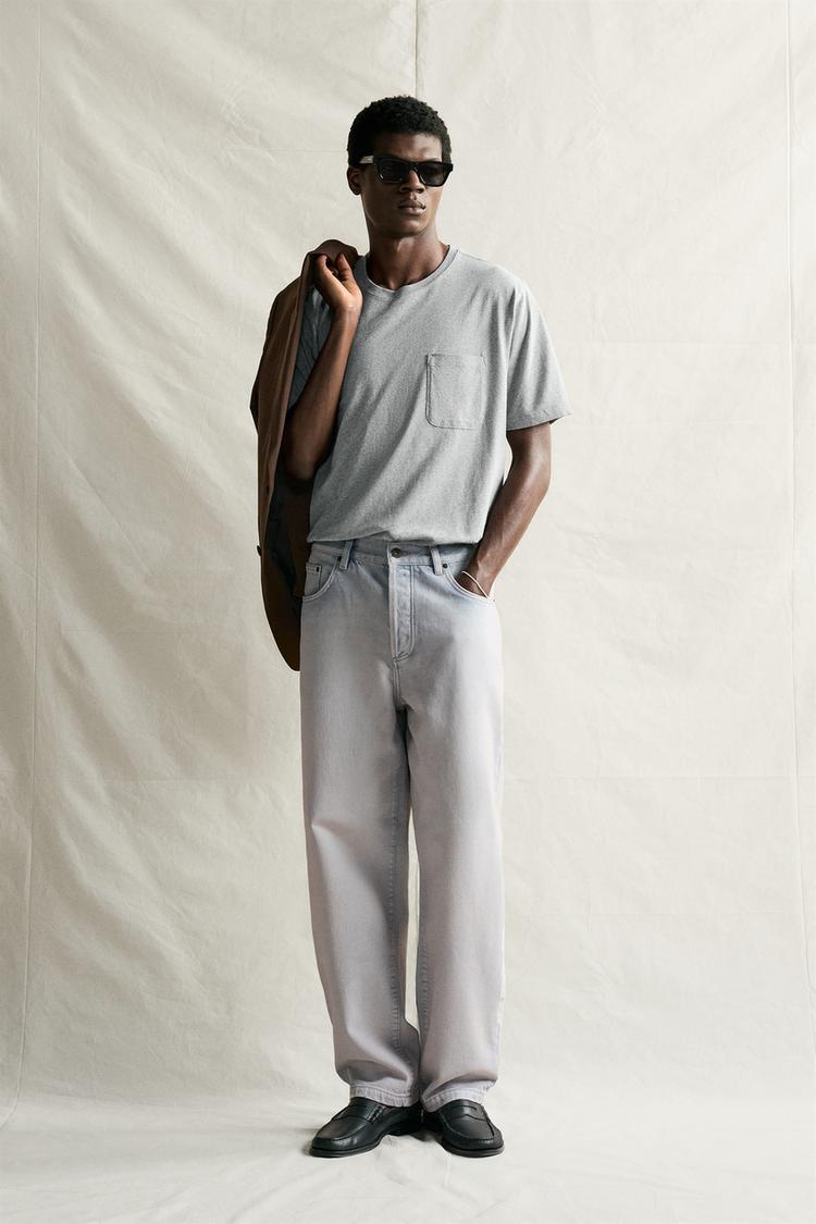 LIGHTWEIGHT RELAXED FIT T-SHIRT