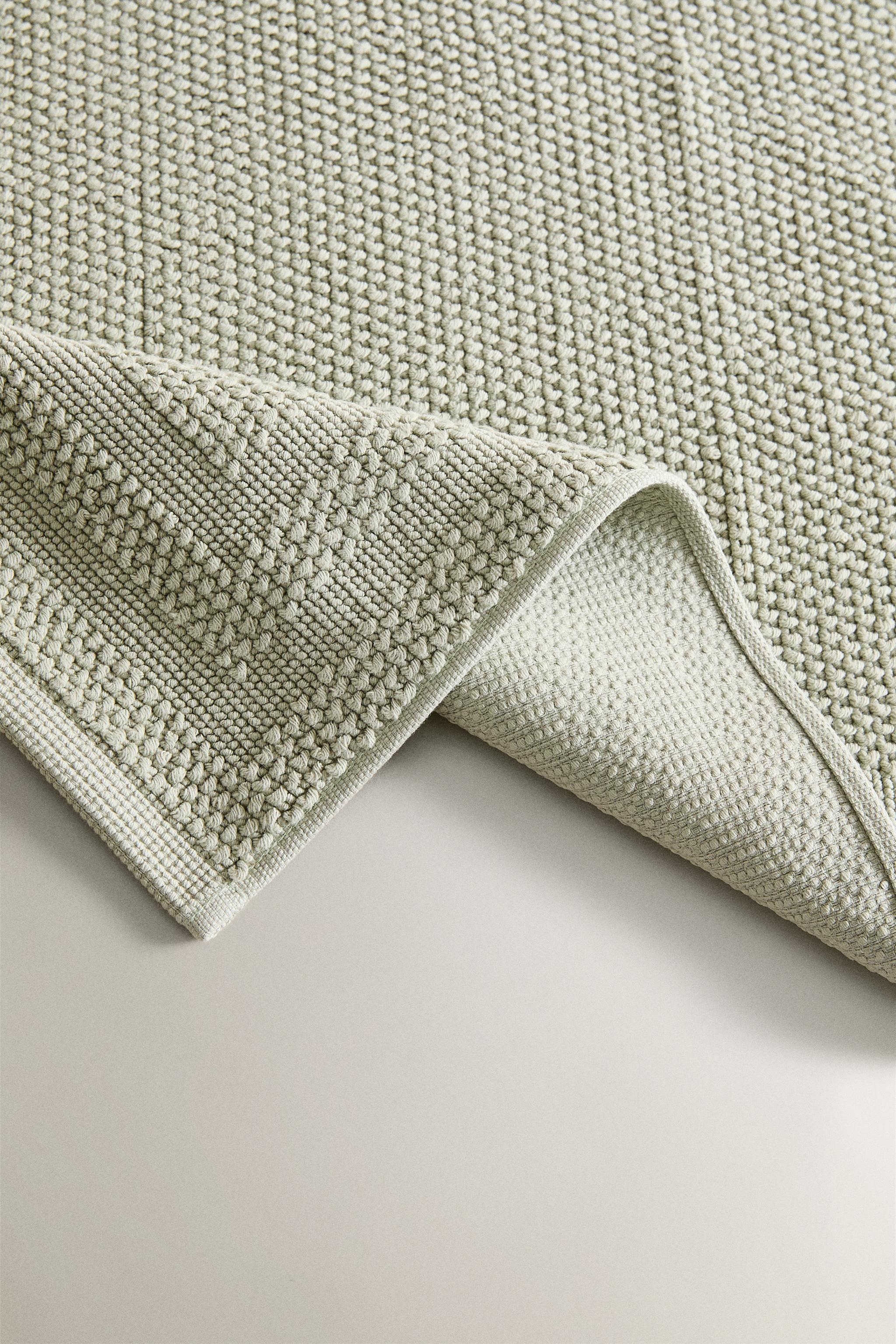 COTTON BATH MAT — Blue / Green