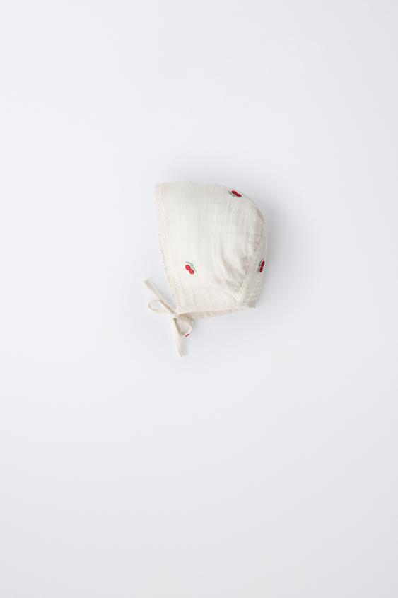 BONNET TEXTURÉ CERISES BRODÉES - Écru de Zara - Image 0