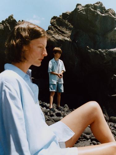 BERMUDASHORTS AUS BAUMWOLLE MIT ETIKETT - Hellblau von Zara