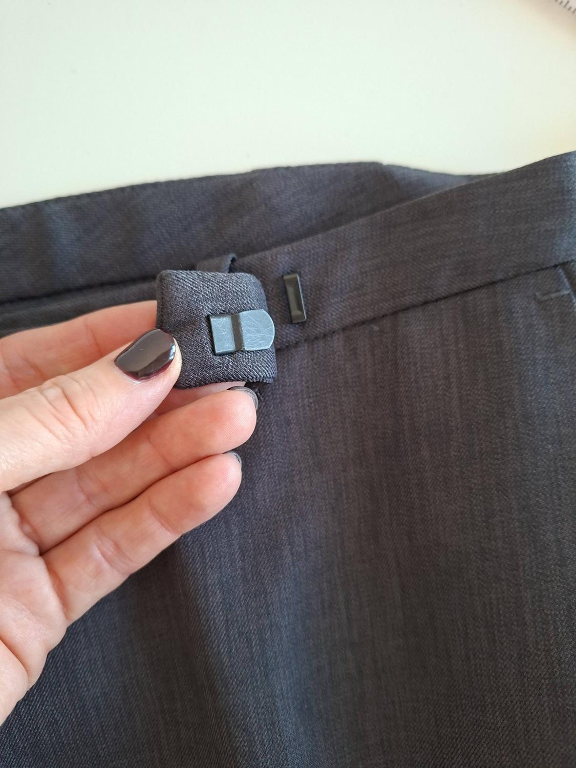 STRAIGHT-CUT MID RISE TROUSERS - Image 4