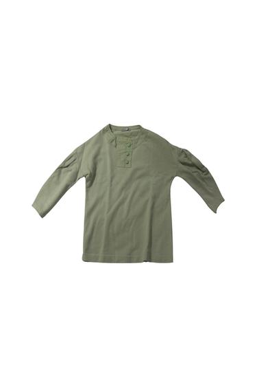 SUDADERA VERDE CLARITO CON DETALLE EN CUELLO Y MANGA ABULLONADA