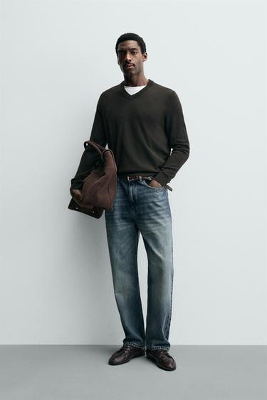 Zara 100% WOOL V-NECK JUMPER - Chocolate
