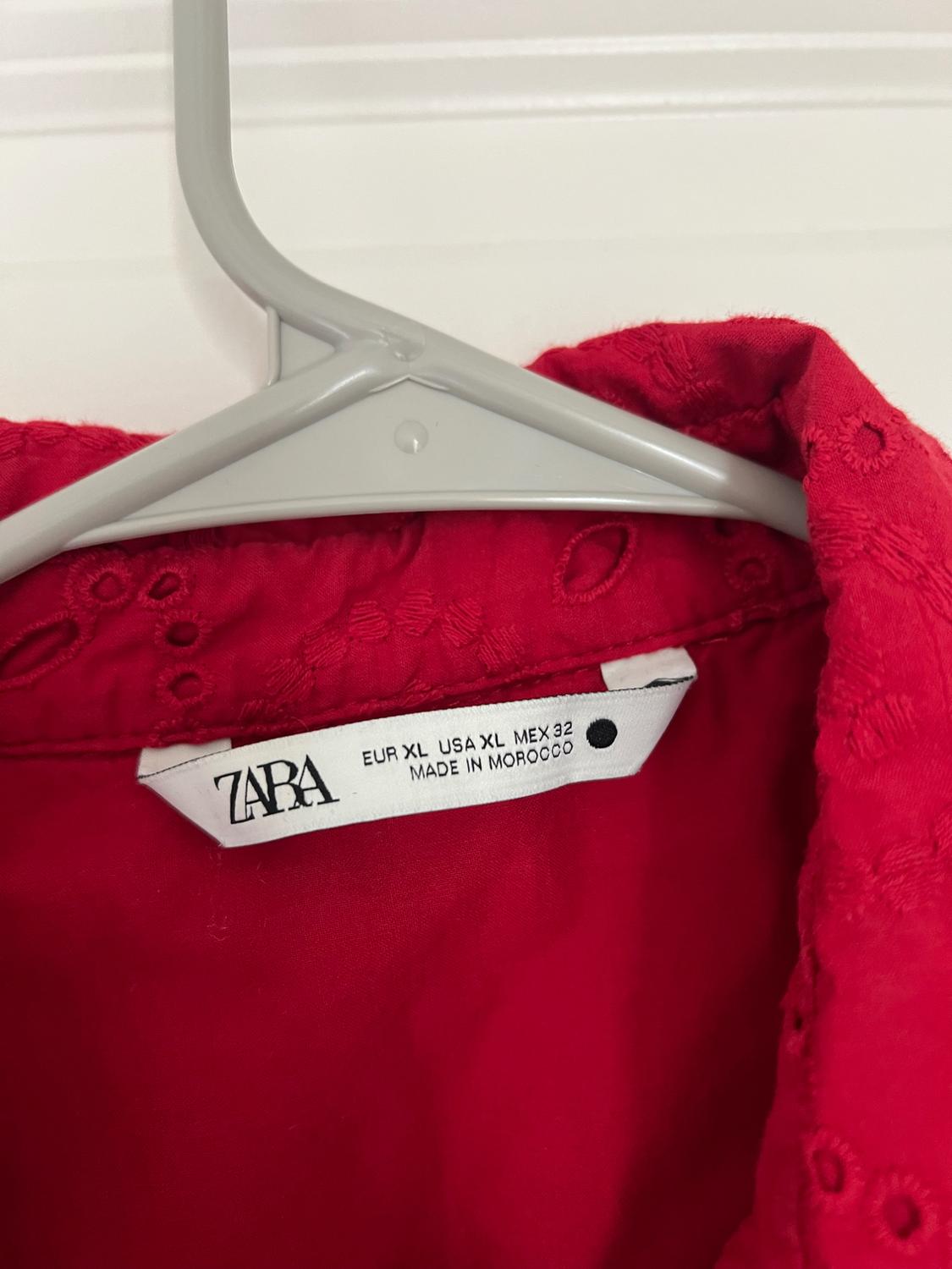 RED SHIRT - Image 2