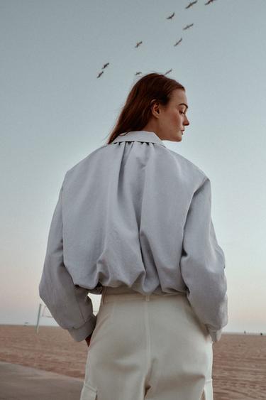 BLOUSON BOMBER BALLON - Bleu ciel de Zara - Image 4