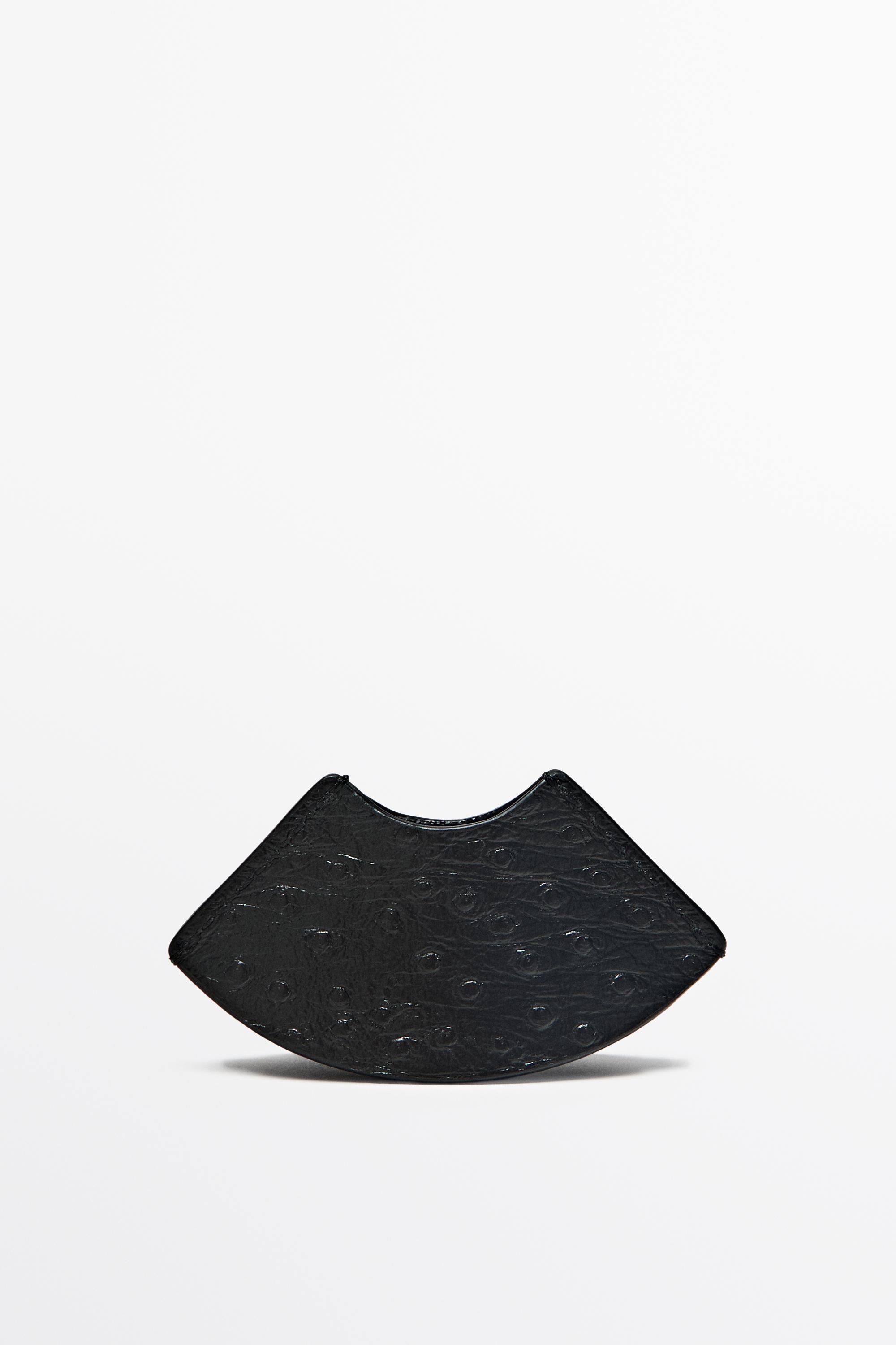 Textured leather bookmark — Black