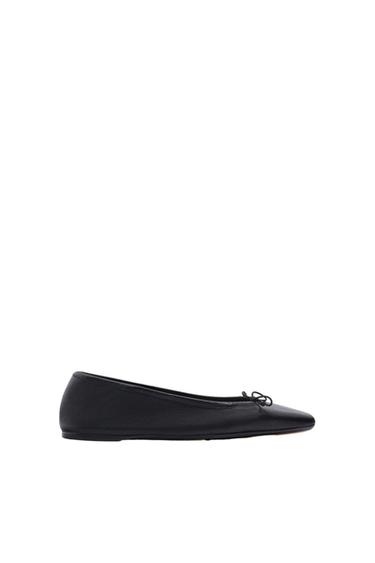 LEATHER BALLERINAS