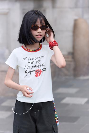 Zara 滾石樂團 © 授權印花 T 恤 - 白色