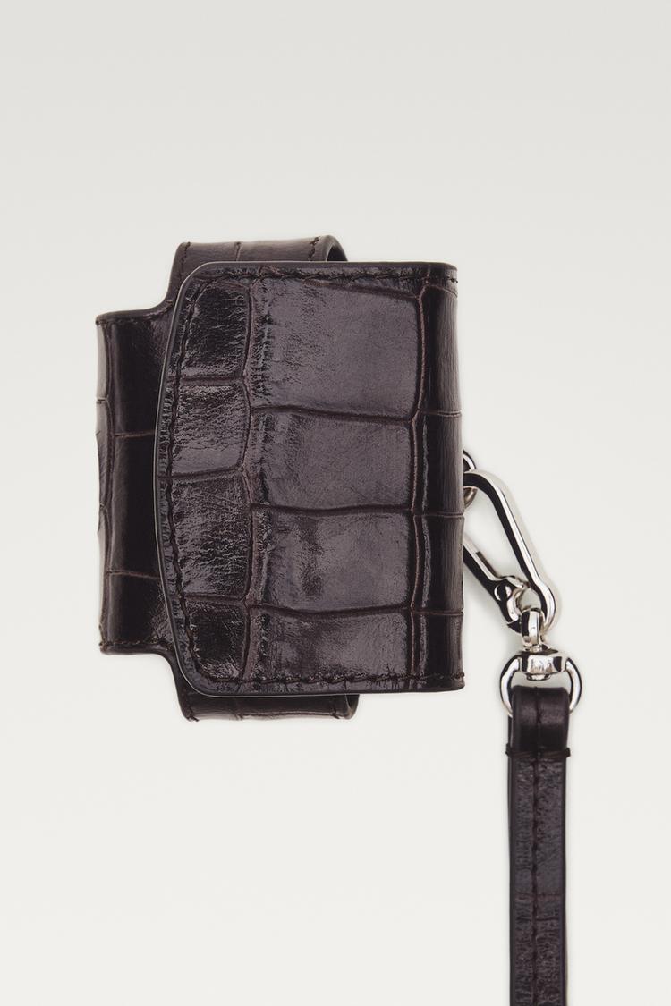 Crocodile-textured leather AirPods case — Brown