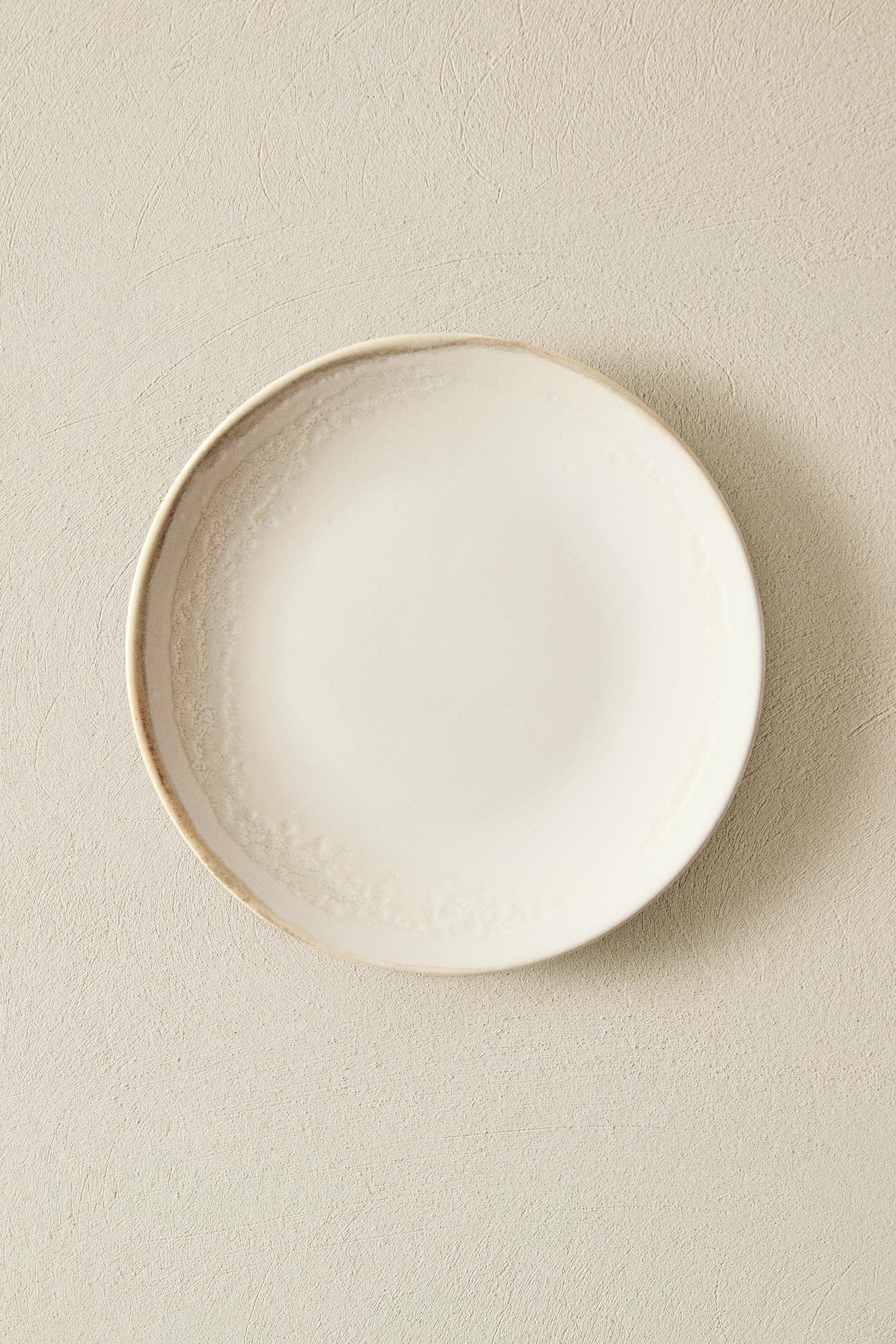 STONEWARE DESSERT PLATE