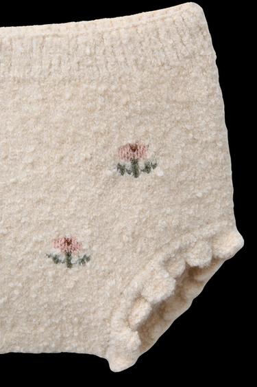 BRAGUITA PUNTO FLORES BORDADAS - Beige claro de Zara