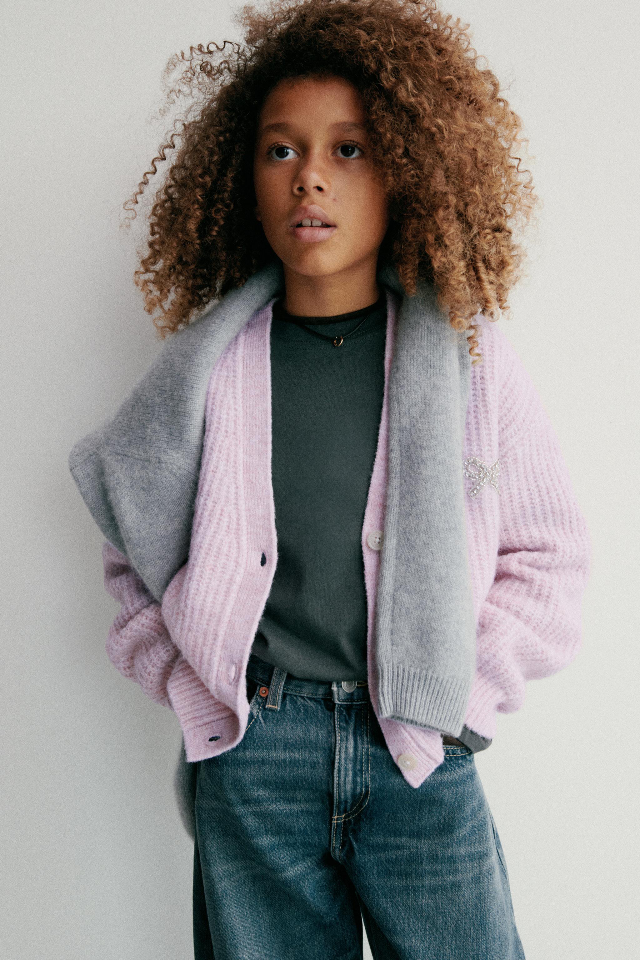 ニットカーディガン、蝶結びとスパンコール付き - ピンク | ZARA Japan