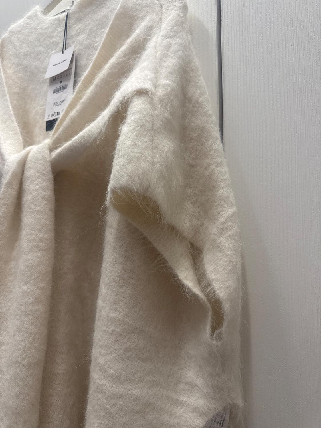 ALPACA BLEND OVERSIZE CAPE SWEATER - LIMITED EDITION - Image 5