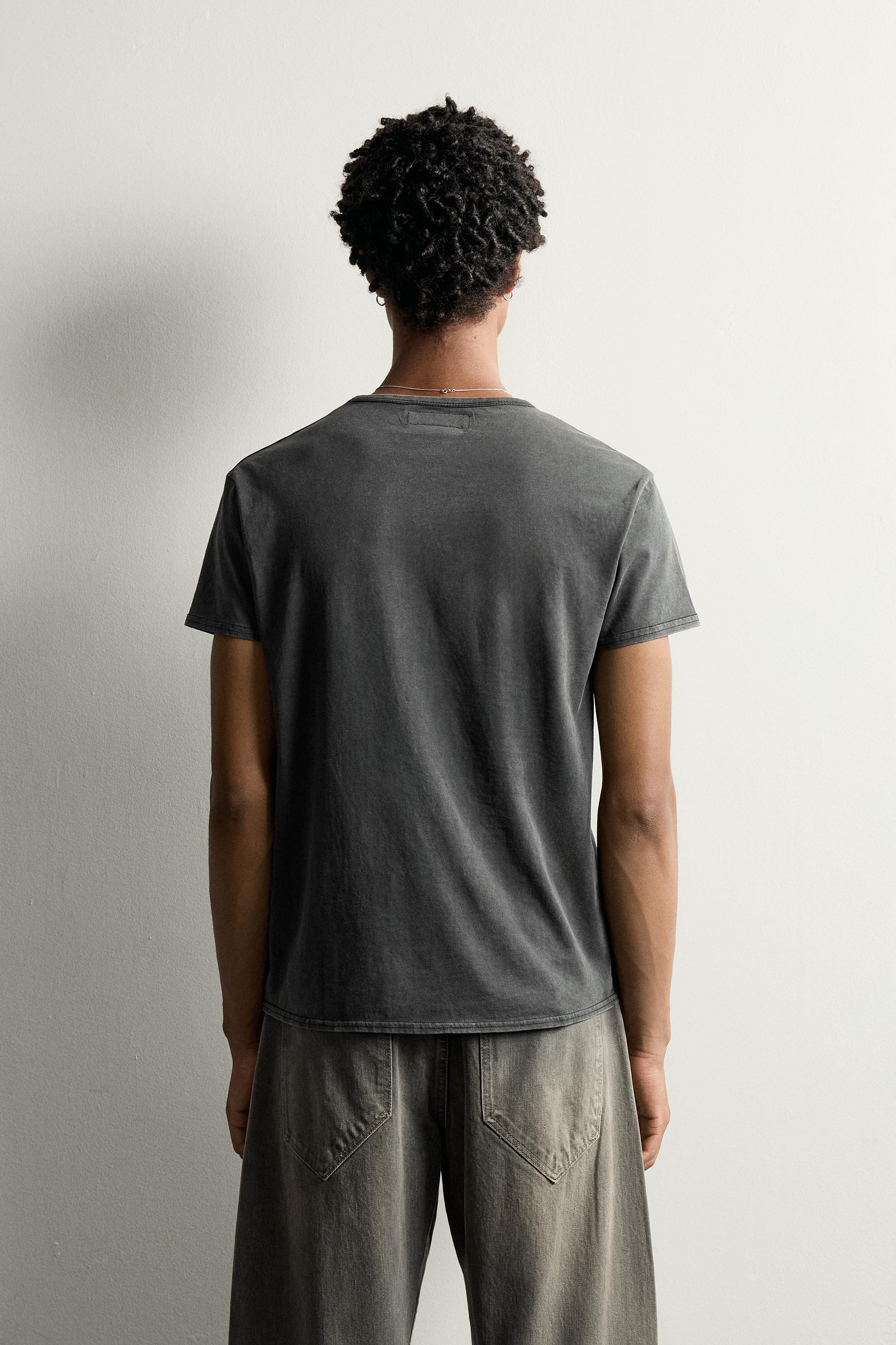 T-SHIRT SLIM EFFET DÉLAVÉ