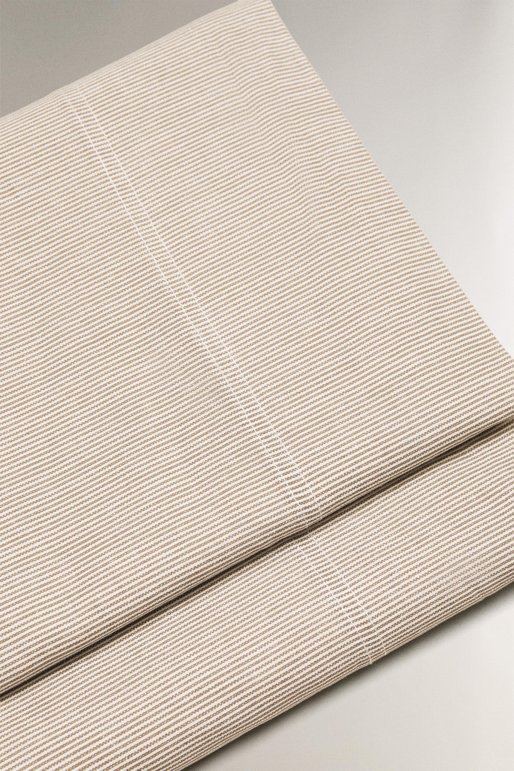 STRIPED FLAT SHEET