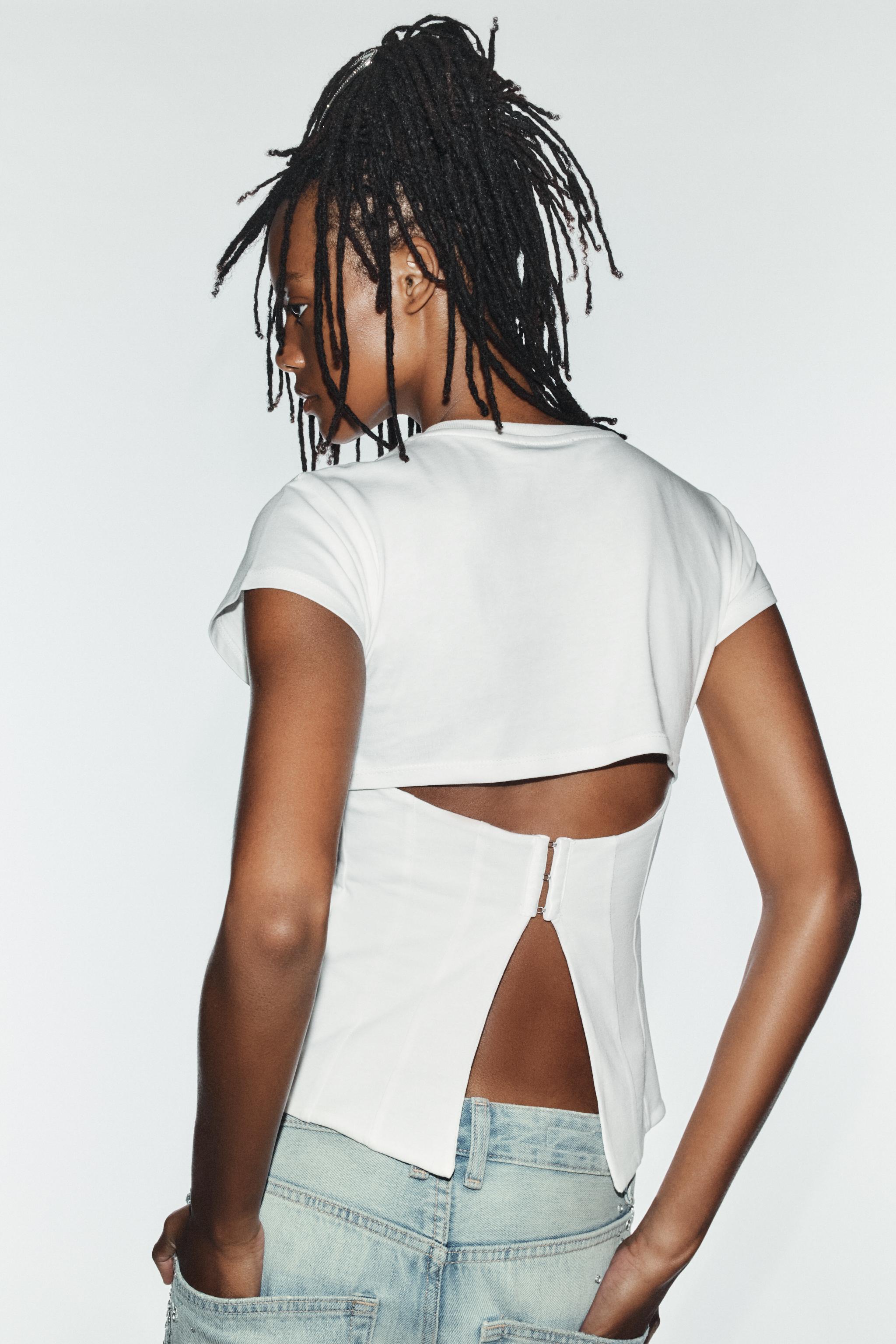 Zara SIRTI KORSE DETAYLI T-SHIRT görsel 4