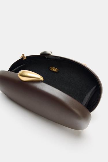 SAC MINAUDIÈRE FERMETURE MÉTALLISÉE - Chocolat de Zara - Image 4