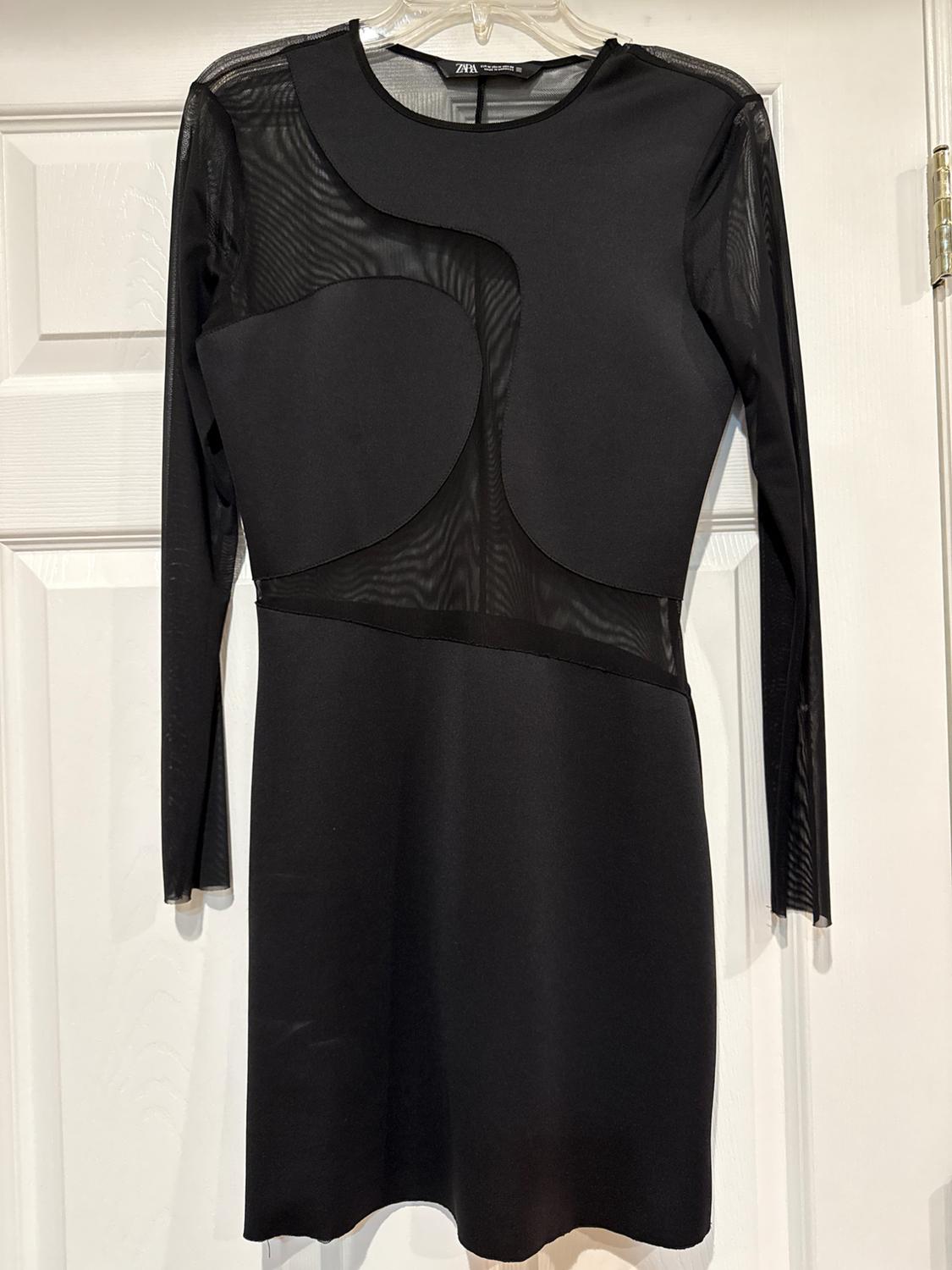 VESTIDO COMBINADO SEMITRANSPARENTE