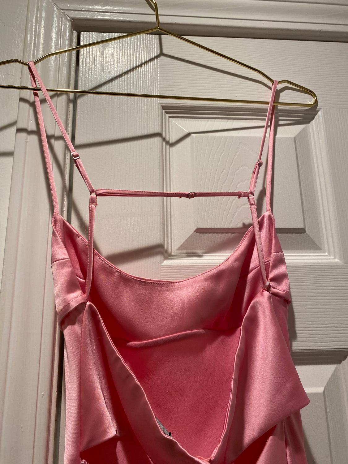 VESTIDO SATINADO CUT OUT - Image 4