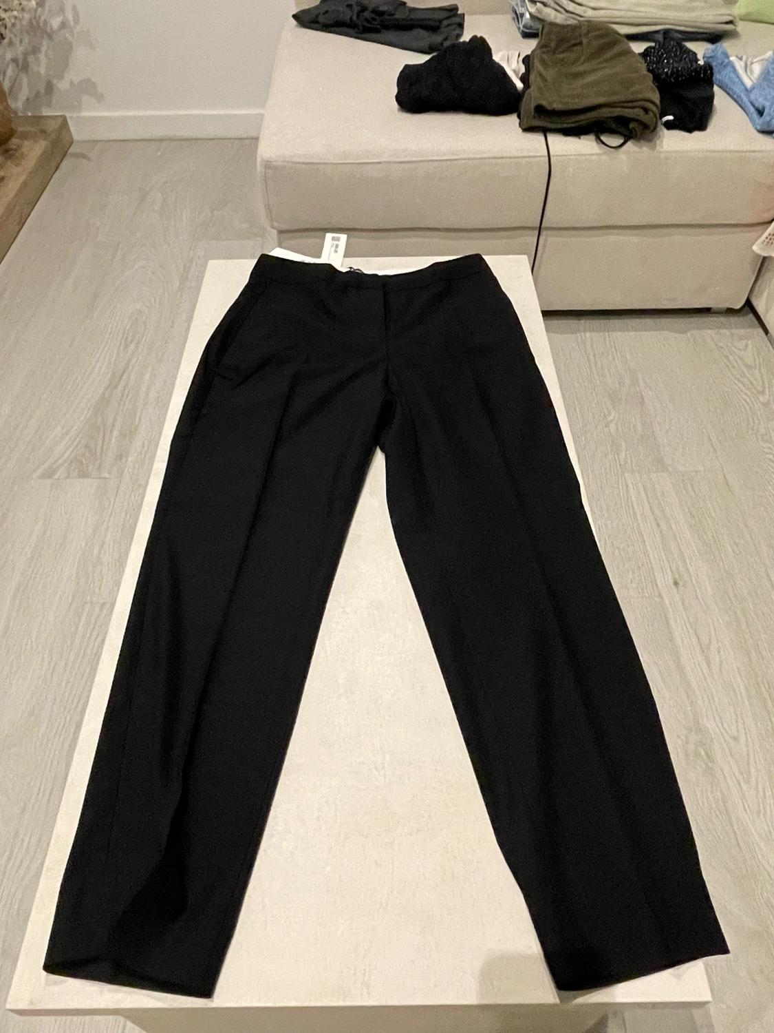PANTALÓN NEGRO RECTO. - Image 3