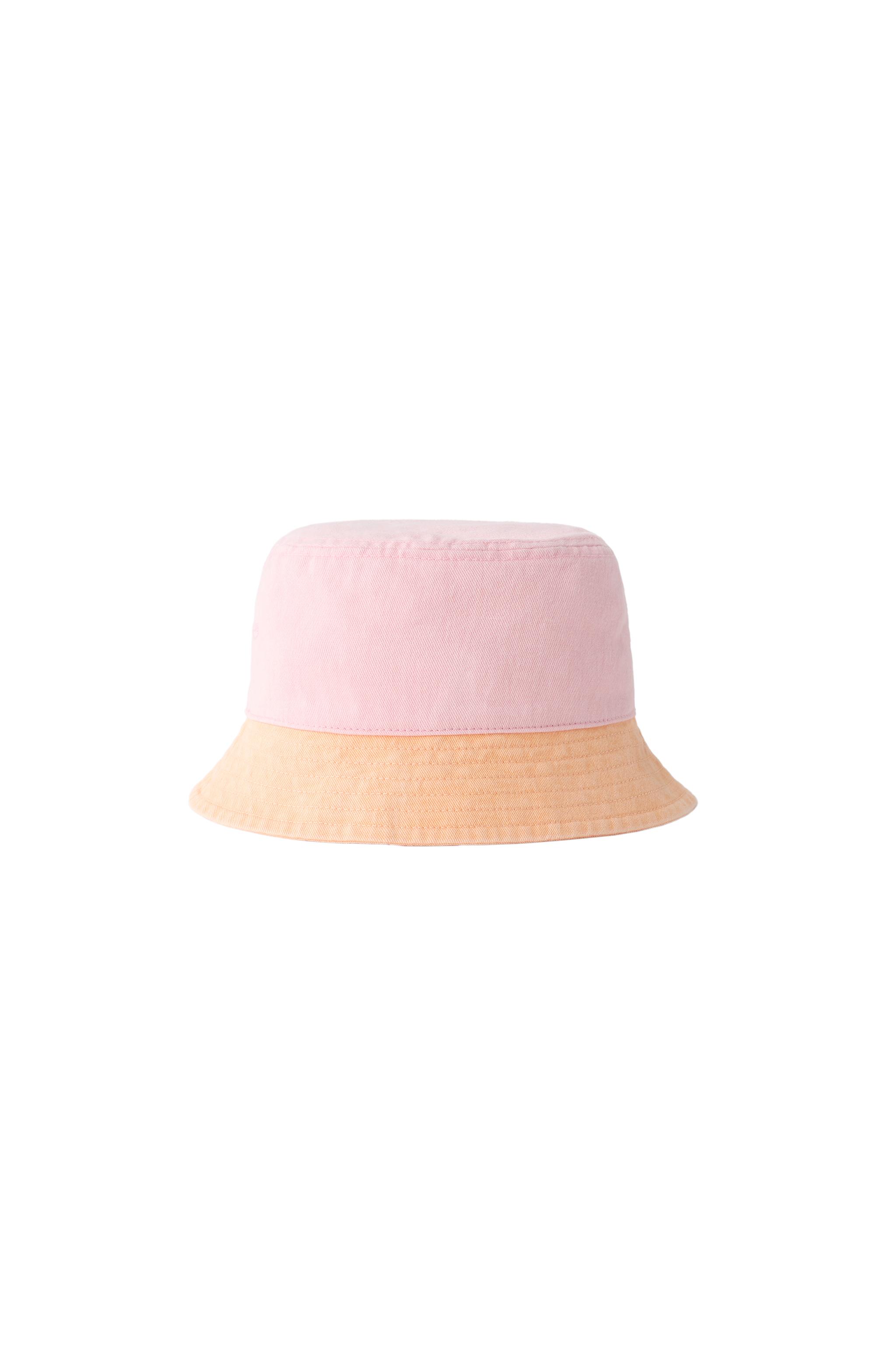 COLORBLOCK BUCKET HAT — Light pink