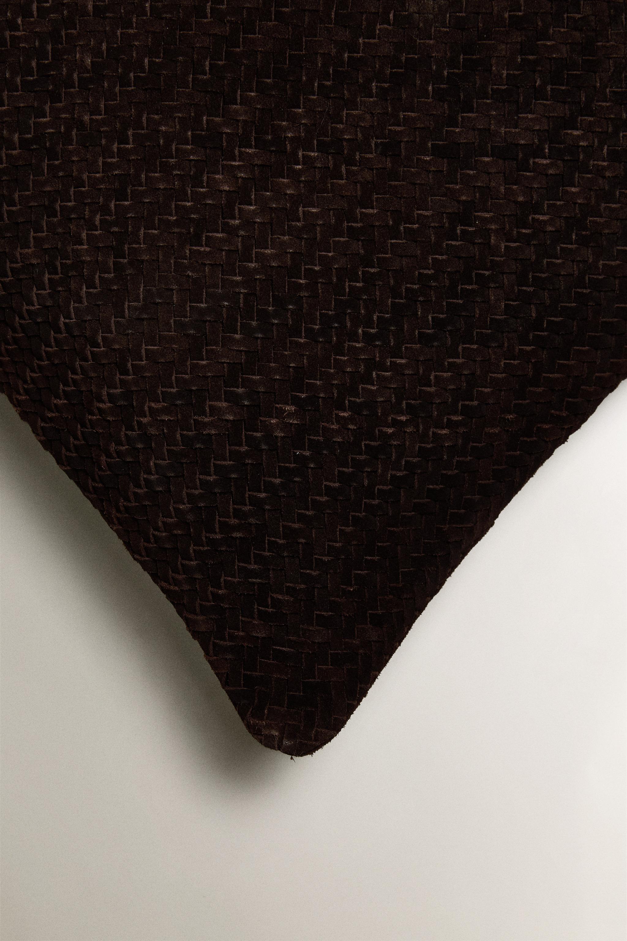 HOUSSE DE COUSSIN CUIR