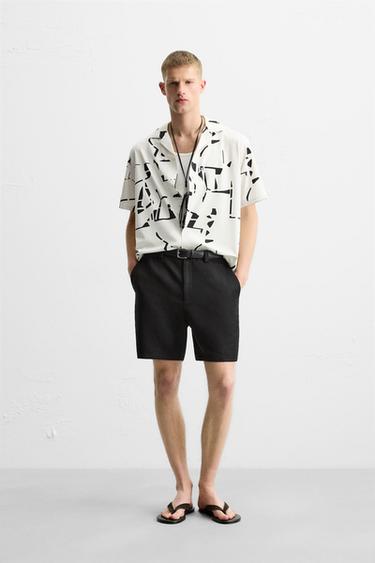 ストレッチ素材アブストラクト柄シャツホワイト0Zaraのストレッチ素材アブストラクト柄シャツ - ホワイト - 画像 0