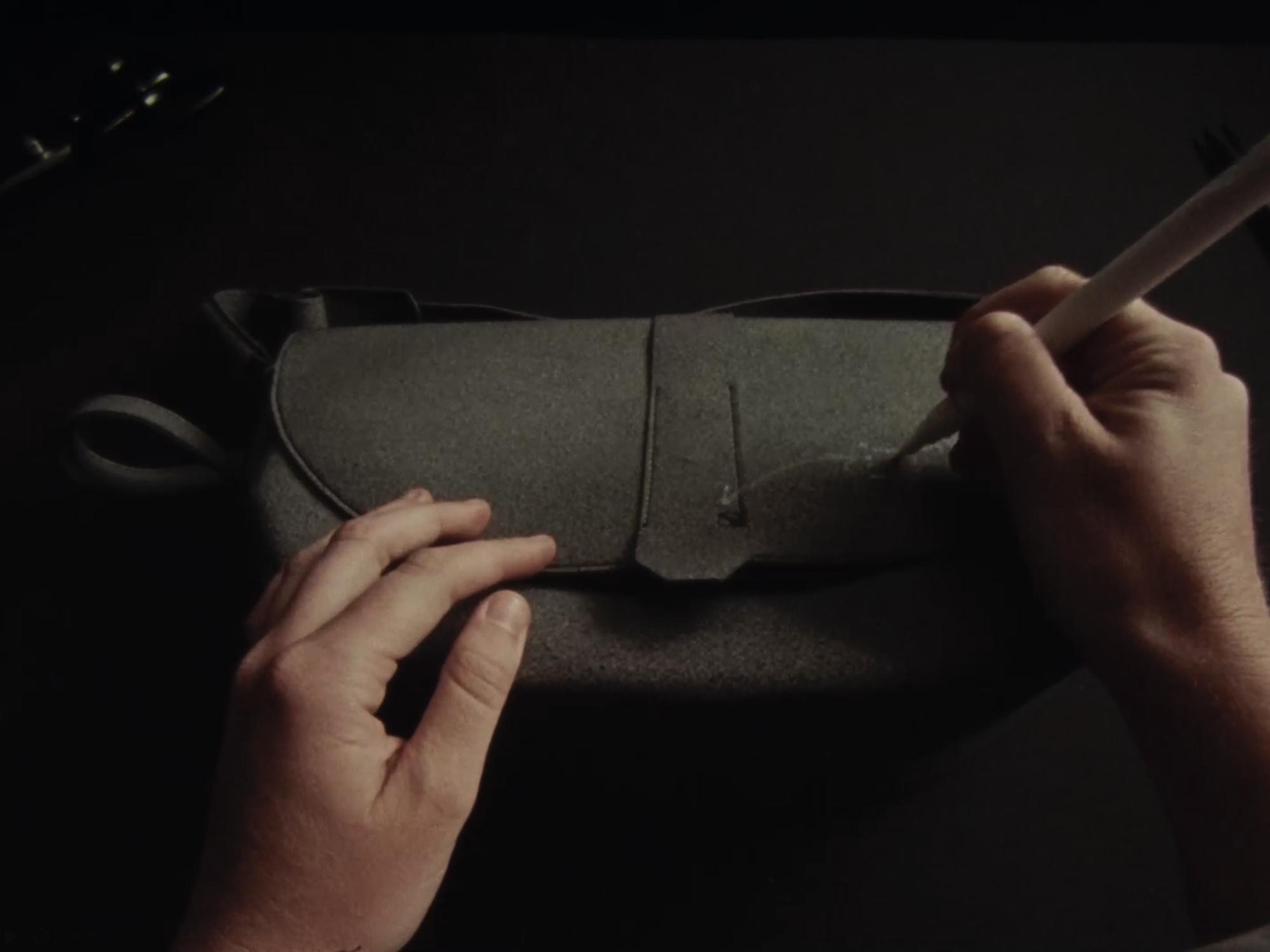 LEATHER CROSSBODY BAG