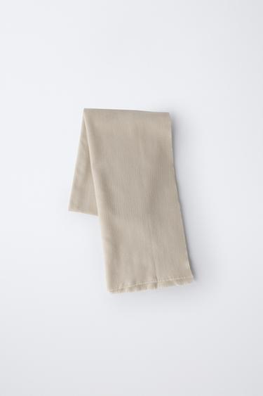 SOFT-TOUCH SCARF - Sand by Zara