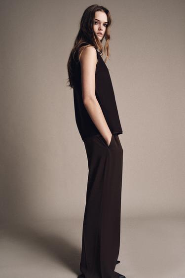 ÁO SÁT NÁCH VẢI MỀM - Màu nâu từ Zara