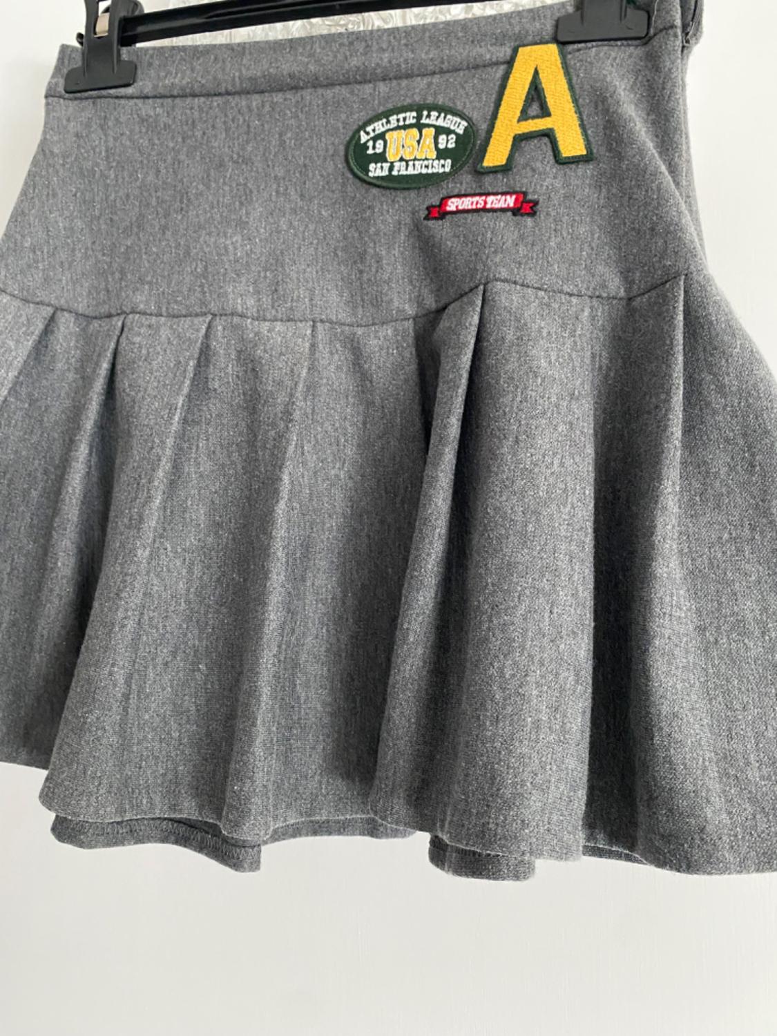 BOX PLEAT SKIRT WITH PATCH - Image 5