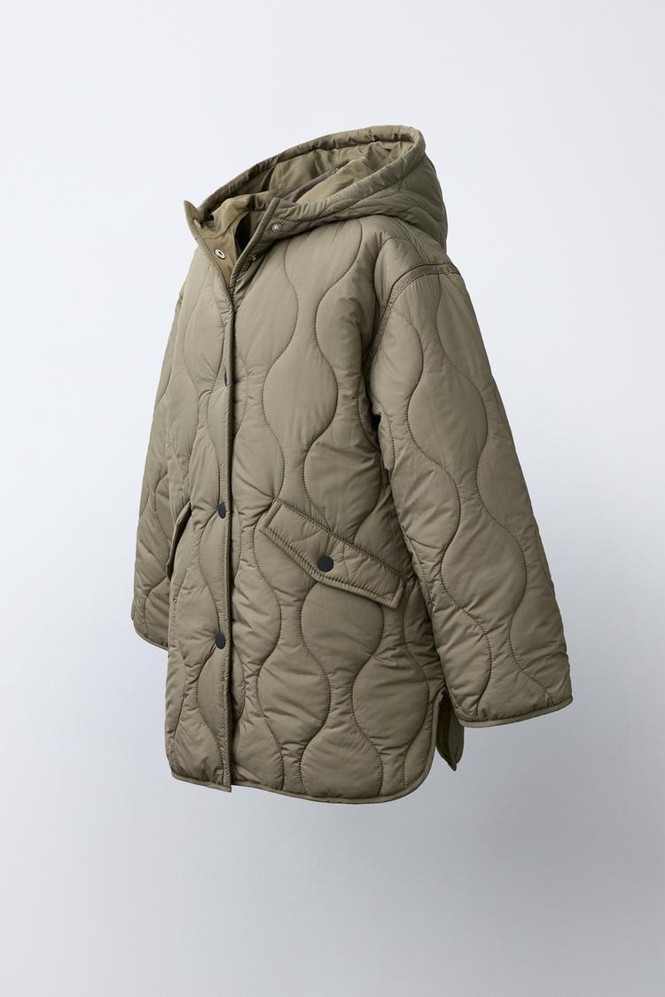 Chaqueta acolchada con capucha repelente al agua 4