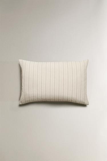 STRIPED SEERSUCKER PILLOWCASE - Sand by Zara - Image 3